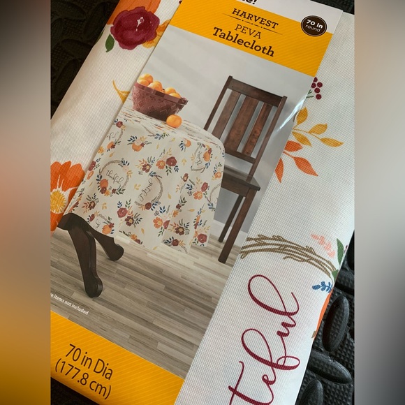 New Way to Celebrate Peva Tablecloth - grateful/thankful - Picture 2 of 5